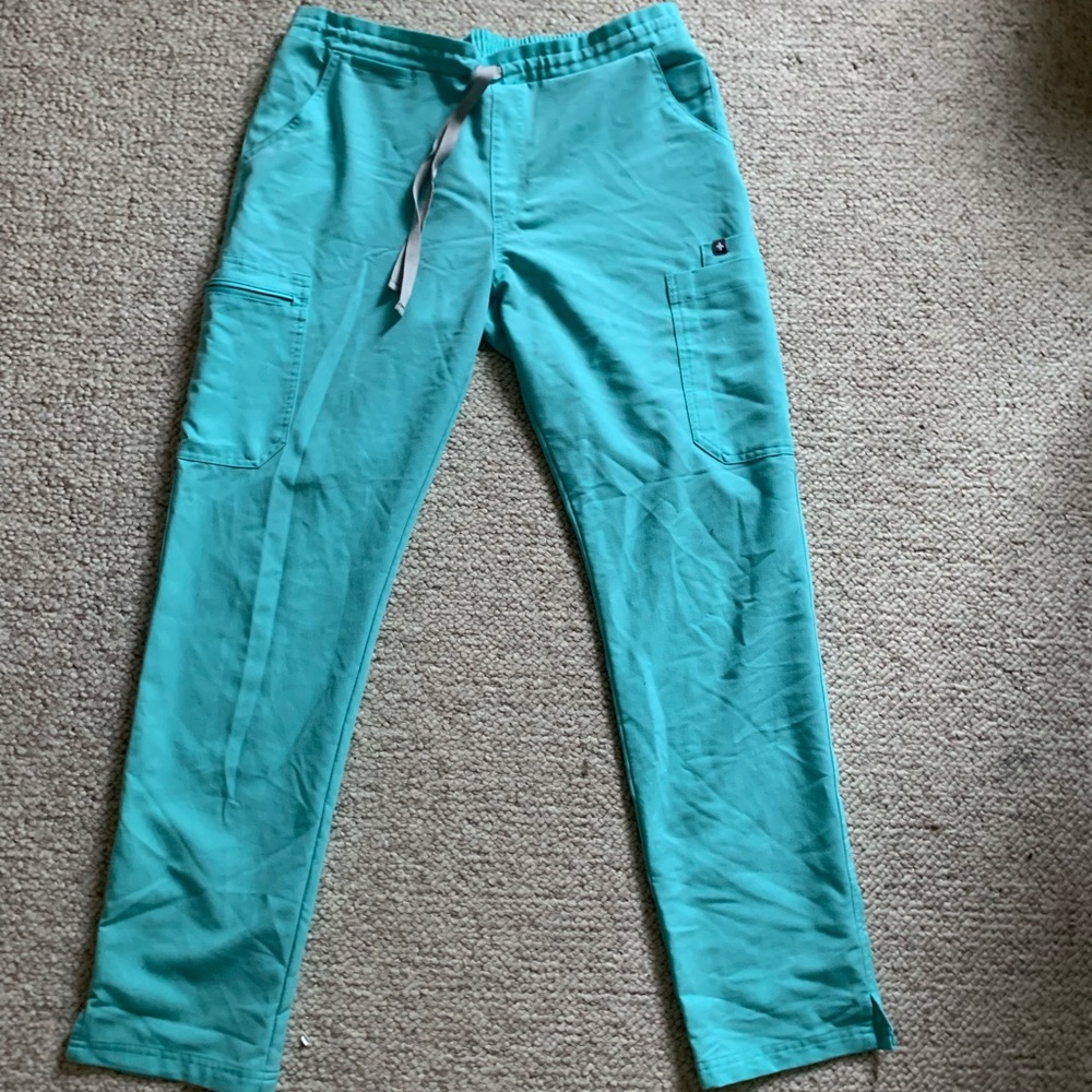 LIMITED EDITION aquamarine scrub pants size M
